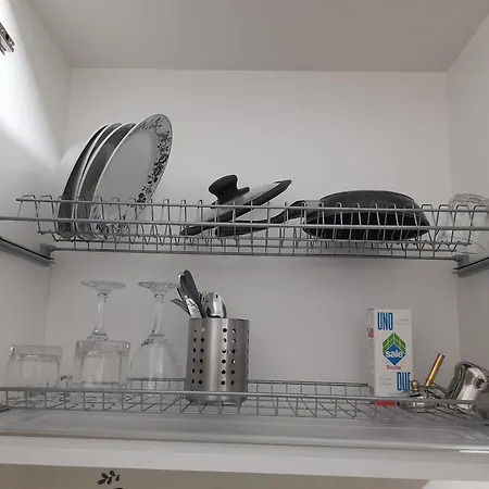 Apartament Desiree *